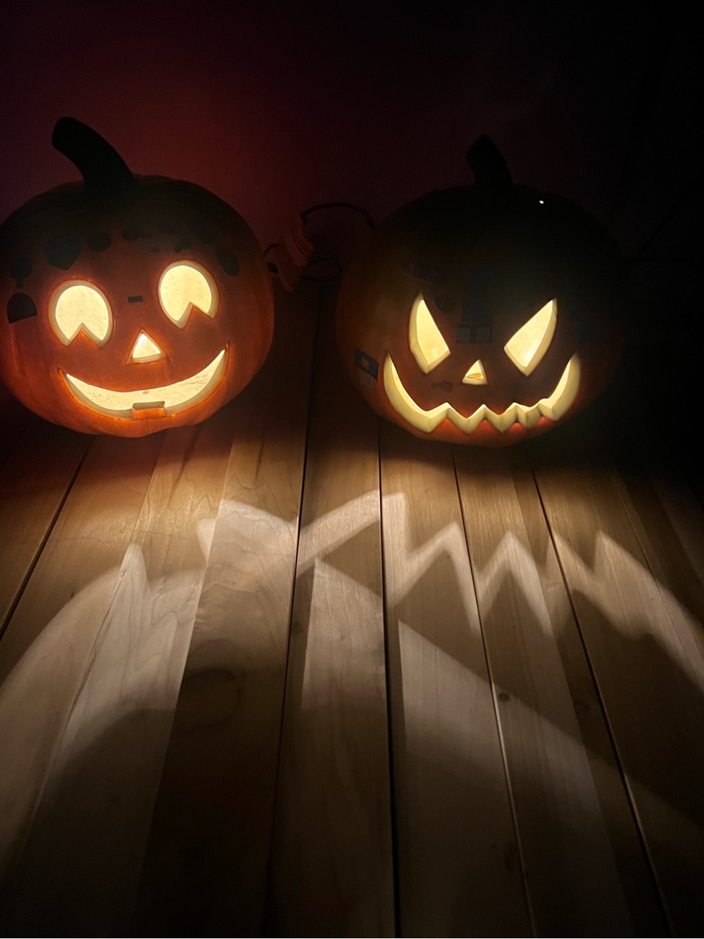 Set of 2 Light-Up Halloween Jack-O’-Lantern Pumpkin ,Indoor & Outdoor